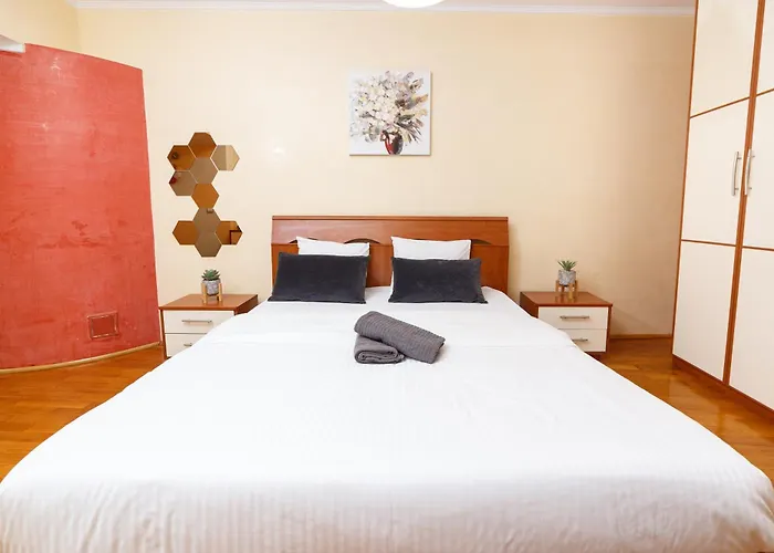 Fountains Unirii Square 아파트 *