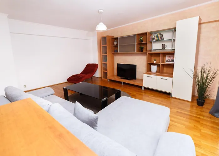 아파트 Fountains Unirii Square